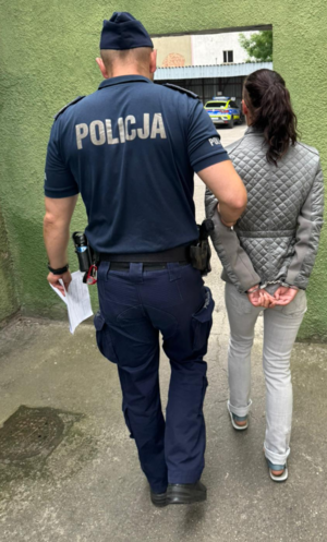 zdjęcie: kobieta zatrzymana przez namysłowskich polcjantów